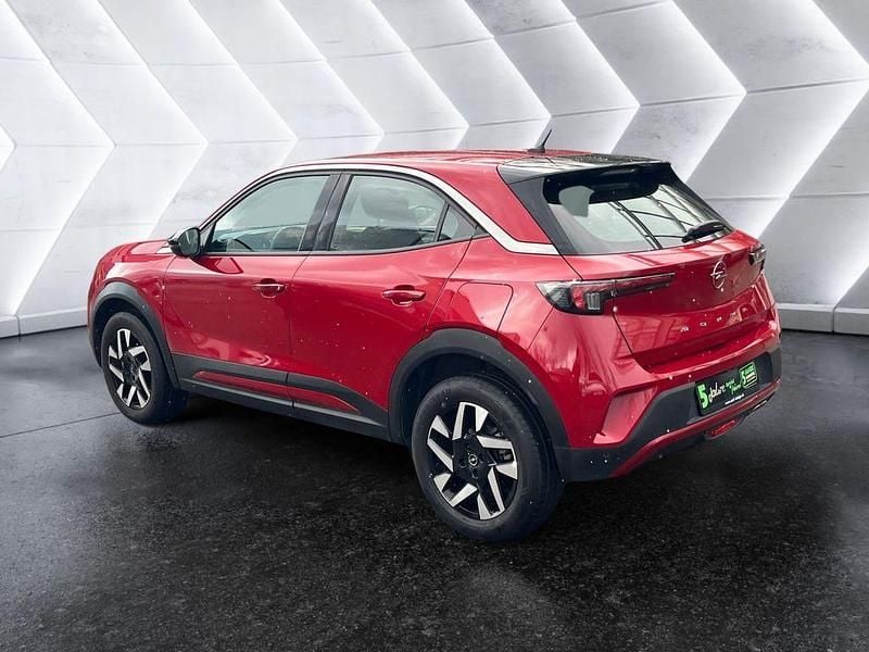 Gebraucht Opel Mokka Elegance 131 PS (96 kW) 2024 Lackierung rot rubi/typ aussen SUV