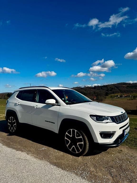 Gebraucht Jeep Compass Limited 150 PS (110 kW) 2021 Weiß SUV