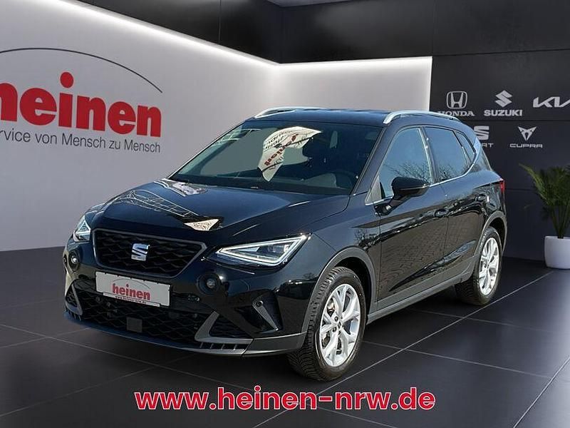 Schwarz Gebraucht 2024 Seat Arona FR SUV | 20.509 € (Fairer Preis) - Bild 1/4