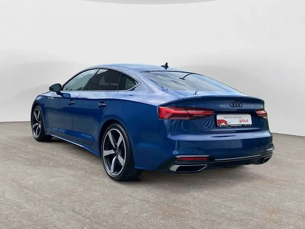 Gebraucht Audi A5 Sportback S-Line 163 PS (119 kW) 2023 Ascariblau metallic Kleinwagen