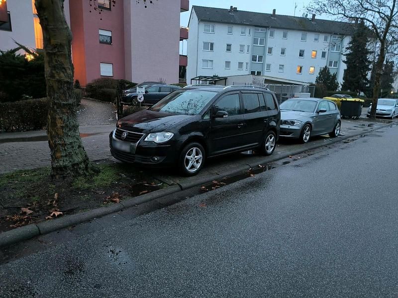 Gebraucht VW Touran 140 PS (102 kW) 2007 Van / Kleinbus