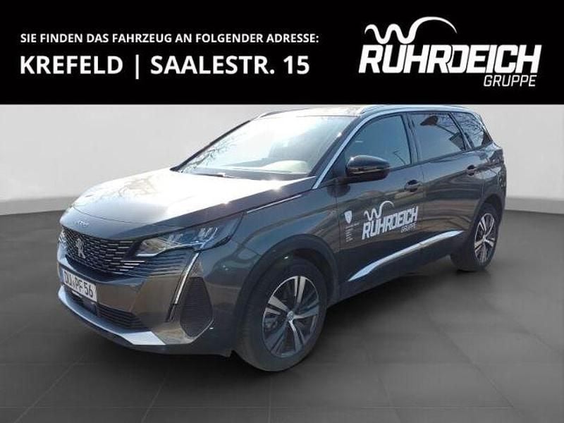 Grau Gebraucht 2024 Peugeot 5008 Allure Van / Kleinbus | 35.990 € (Fairer Preis) - Bild 1/4