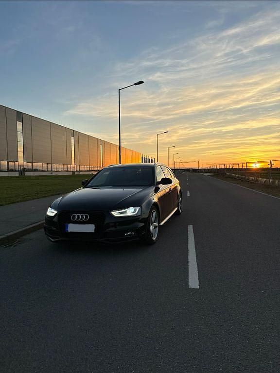 Gebraucht Audi A4 S-Line 143 PS (105 kW) 2013 Schwarz Kombi