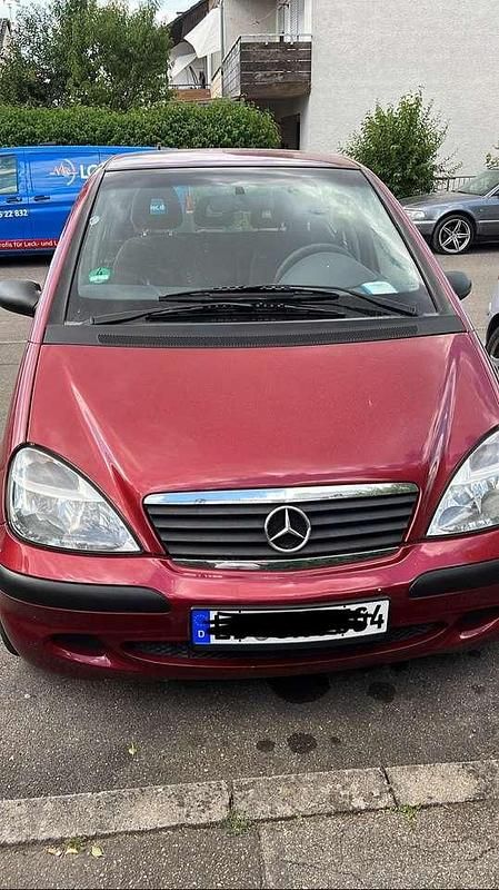 Rot Gebraucht 2001 Mercedes A160 Kleinwagen | 1.400 € (Teuer) - Bild 1/4
