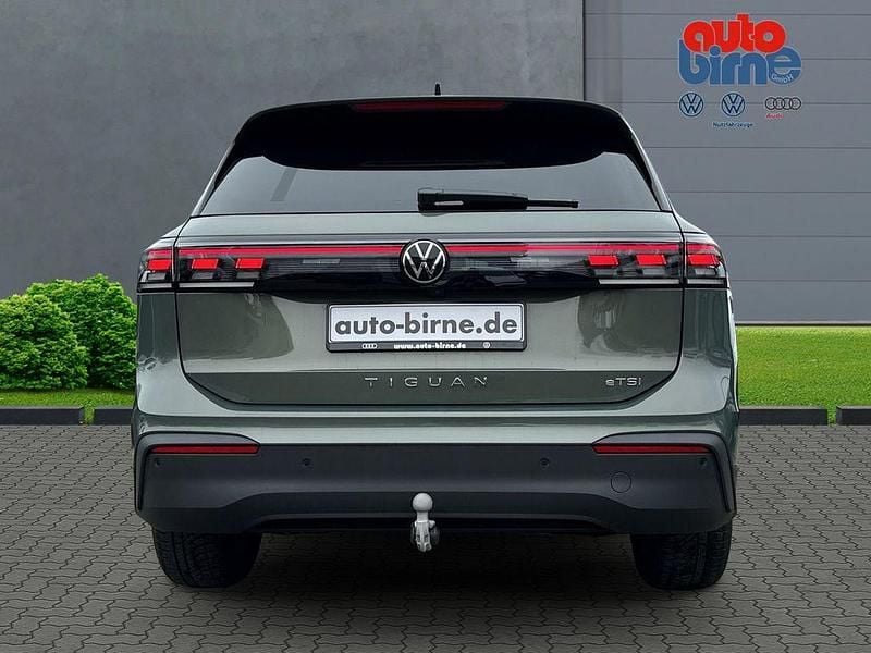 Gebraucht VW Tiguan Goal 150 PS (110 kW) 2025 Grün SUV
