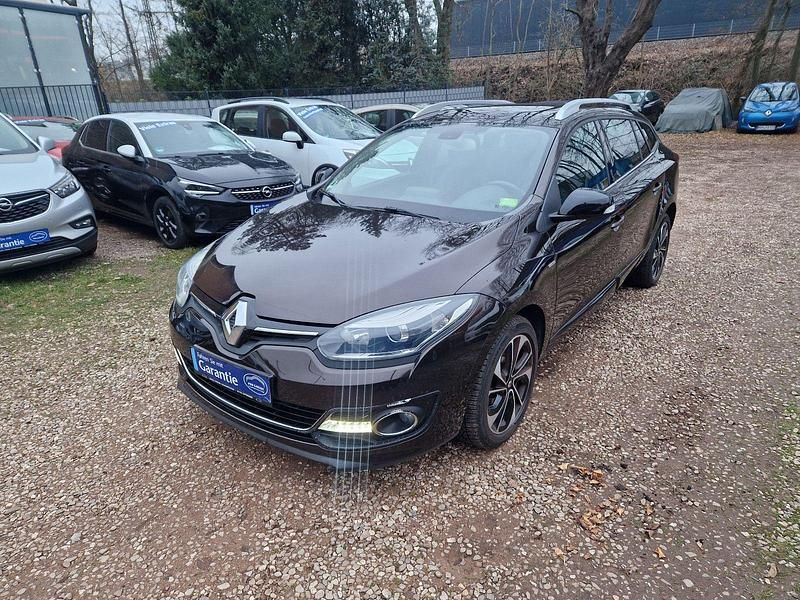 Grau Gebraucht 2014 Renault Mégane III Bose Edition Kombi | 7.999 € (Etwas zu teuer) - Bild 1/4