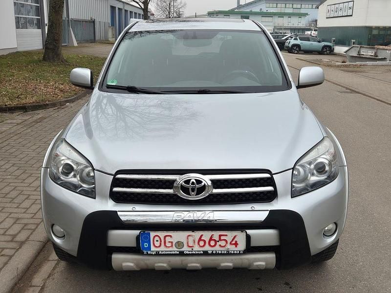 Gebraucht Toyota RAV4 Executive 177 PS (130 kW) 2006 Silber SUV