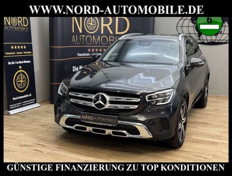 Grau Gebraucht 2021 Mercedes GLC220 SUV | 31.400 € (Guter Preis) - Bild 1/3