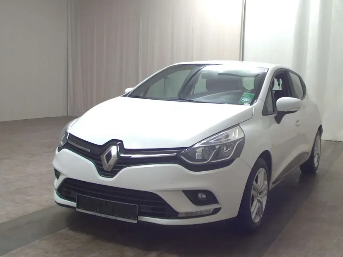 Gebraucht Renault Clio IV 90 PS (66 kW) 2019 Weiß Limousine
