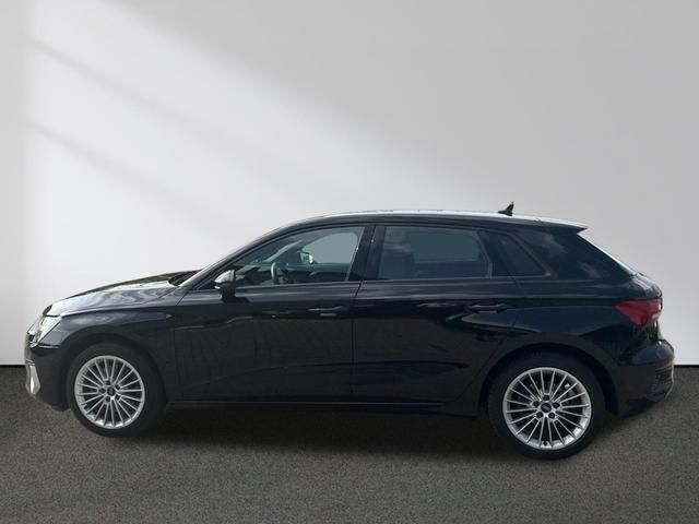 Gebraucht Audi A3 Sportback e-tron Advanced 204 PS (150 kW) 2021 Brillantschwarz Kleinwagen