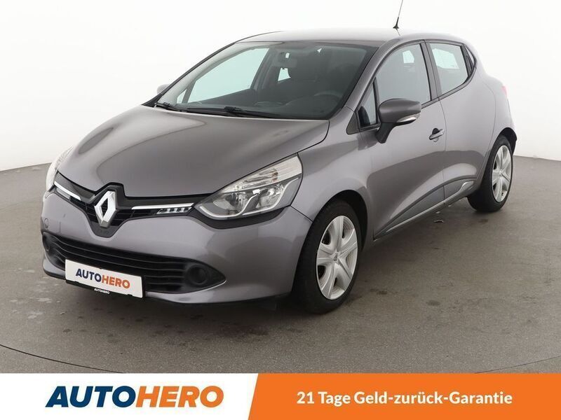 Grau Gebraucht 2014 Renault Clio IV Dynamique Limousine | 8.300 € (Fairer Preis) - Bild 1/3