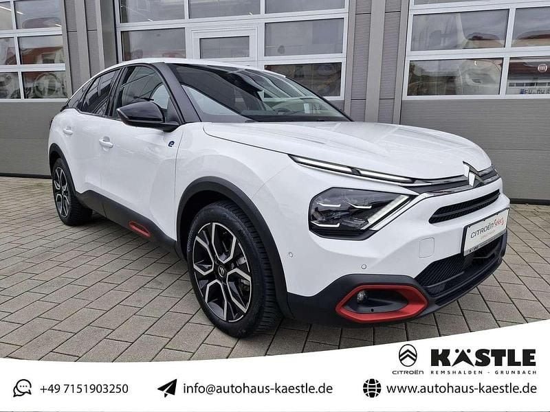Weiß Gebraucht 2022 Citroën e-C4 Shine Limousine | 17.890 € (Guter Preis) - Bild 1/4
