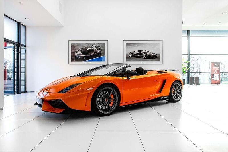 Gebraucht Lamborghini Gallardo 570 PS (419 kW) 2012 Orange Cabrio
