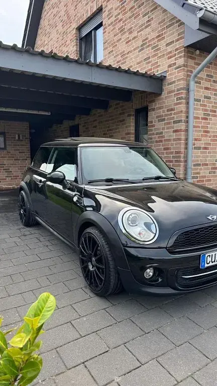 Usata Mini Cooper 122 CV (89 kW) 2011 Nero Utilitaria
