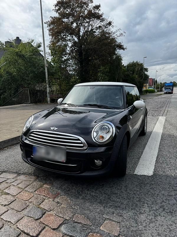 Schwarz Gebraucht 2012 Mini Cooper Coupé Coupé | 6.500 € - Bild 1/4