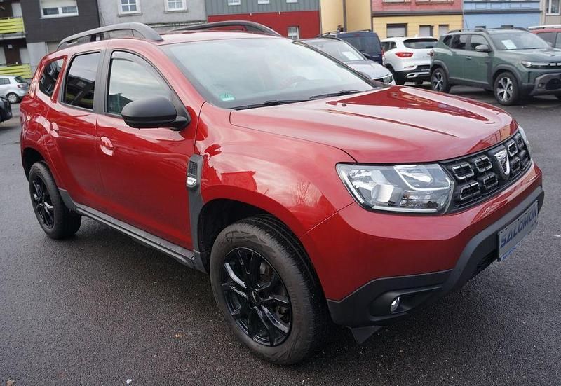 Rot Gebraucht 2020 Dacia Duster Comfort Plus SUV | 12.980 € (Guter Preis) - Bild 1/4