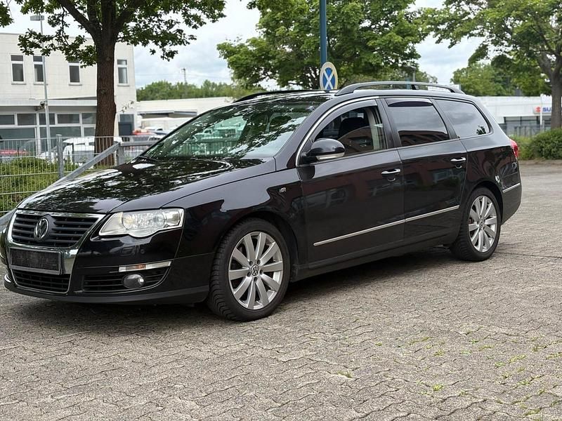 Schwarz Gebraucht 2007 VW Passat R-line Kombi | 3.299 € (Teuer) - Bild 1/4