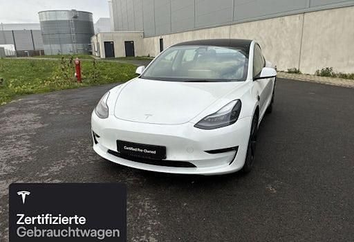 Gebraucht Tesla Model 3 Long Range RWD 208 kW (283 PS) 2021 Weiß Limousine