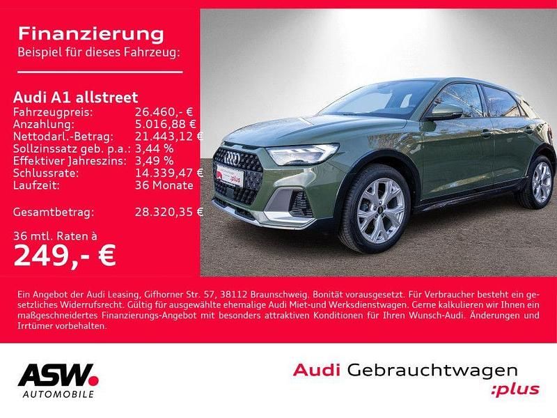 Gebraucht Audi A1 Basis 116 PS (85 kW) 2024 Distriktgrün metallic Limousine