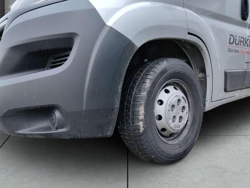 Gebraucht Opel Movano Edition 140 PS (102 kW) 2023 Aluminium silber/grey(m2) Limousine