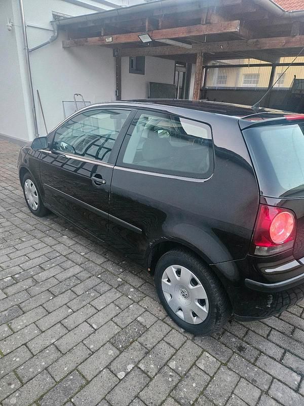 Gebraucht VW Polo 60 PS (44 kW) 2008 Schwarz Kleinwagen
