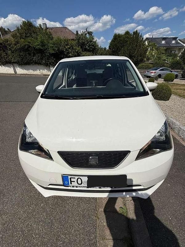 Weiß Gebraucht 2012 Seat Mii Style Kleinwagen | 3.900 € (Fairer Preis) - Bild 1/4