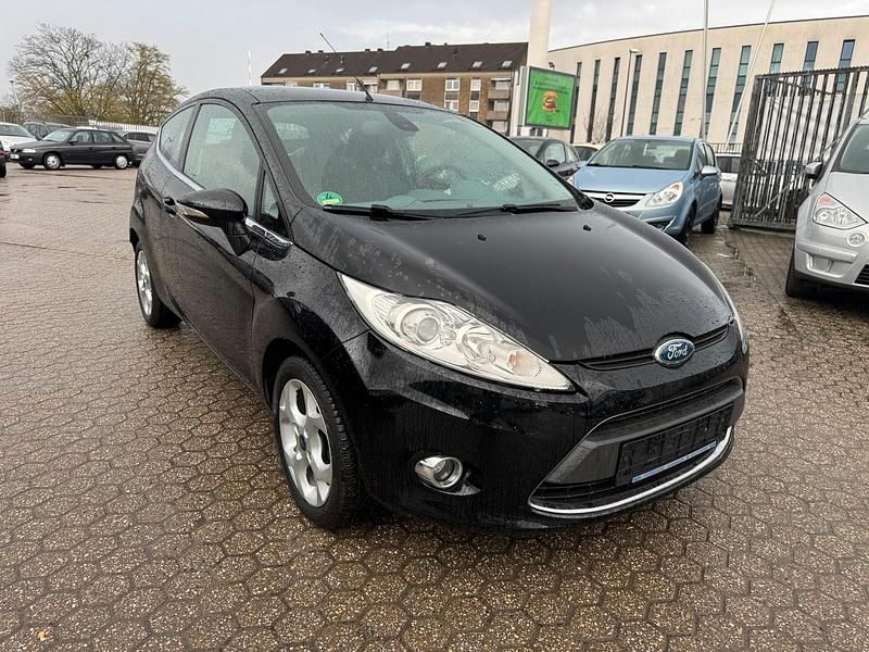 Gebraucht Ford Fiesta 90 PS (66 kW) 2010 Schwarz Kleinwagen