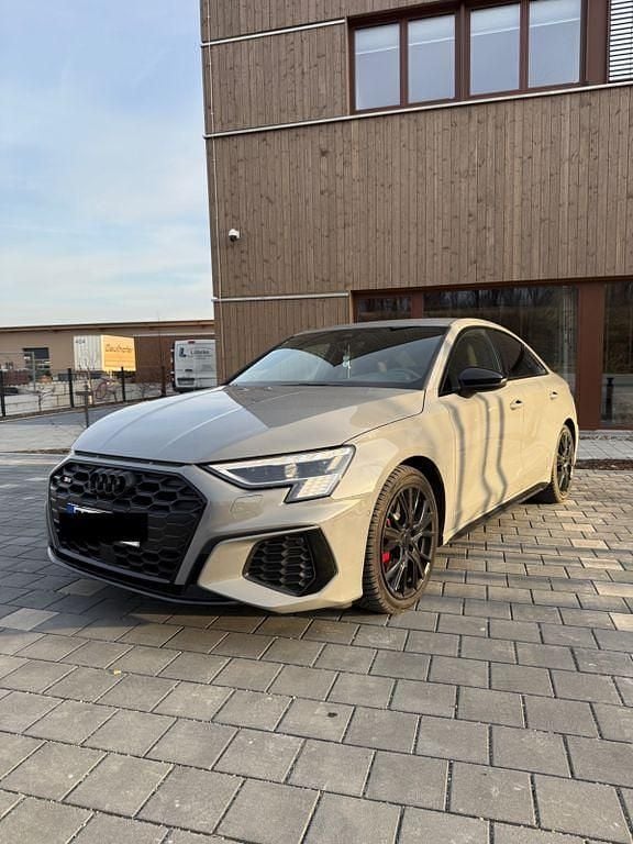 Gebraucht Audi S3 Ambiente 310 PS (228 kW) 2021 Grau Limousine