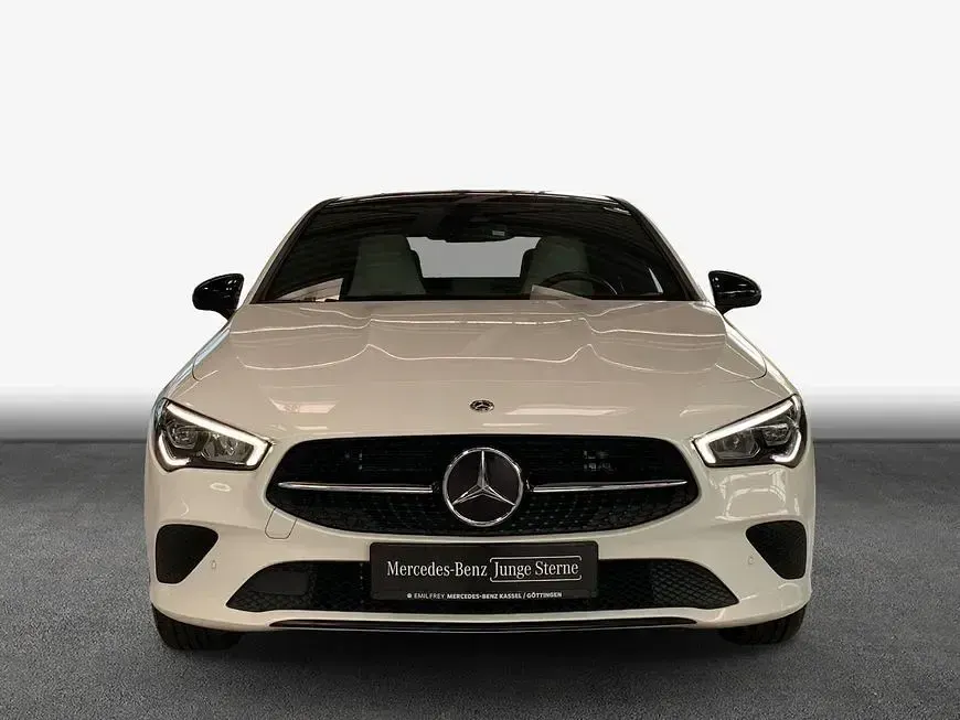 Gebraucht Mercedes CLA250e Progressive 218 PS (160 kW) 2022 Weiß Coupé