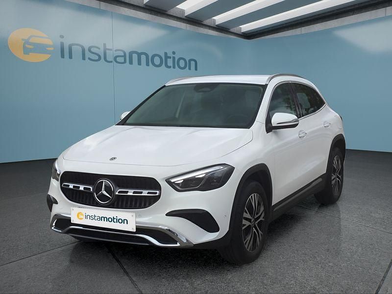 Weiß Gebraucht 2024 Mercedes GLA200 SUV | 40.849 € (Etwas zu teuer) - Bild 1/4