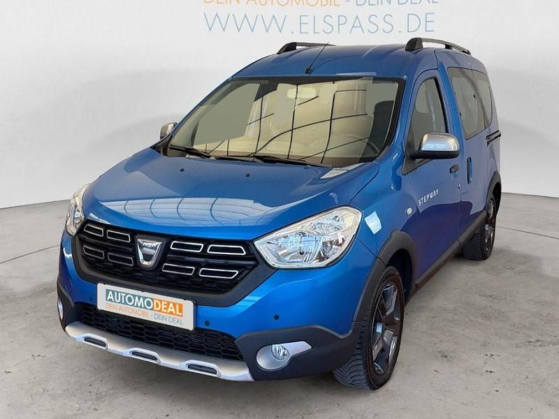 Gebraucht Dacia Dokker Celebration 116 PS (85 kW) 2017 Blau Van / Kleinbus