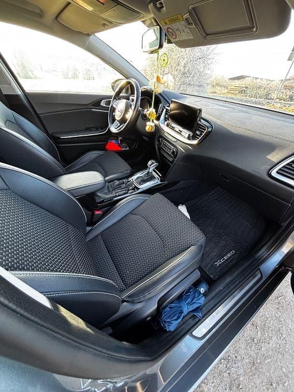 Gebraucht Kia XCeed Spirit 136 PS (100 kW) 2020 Andere farben SUV