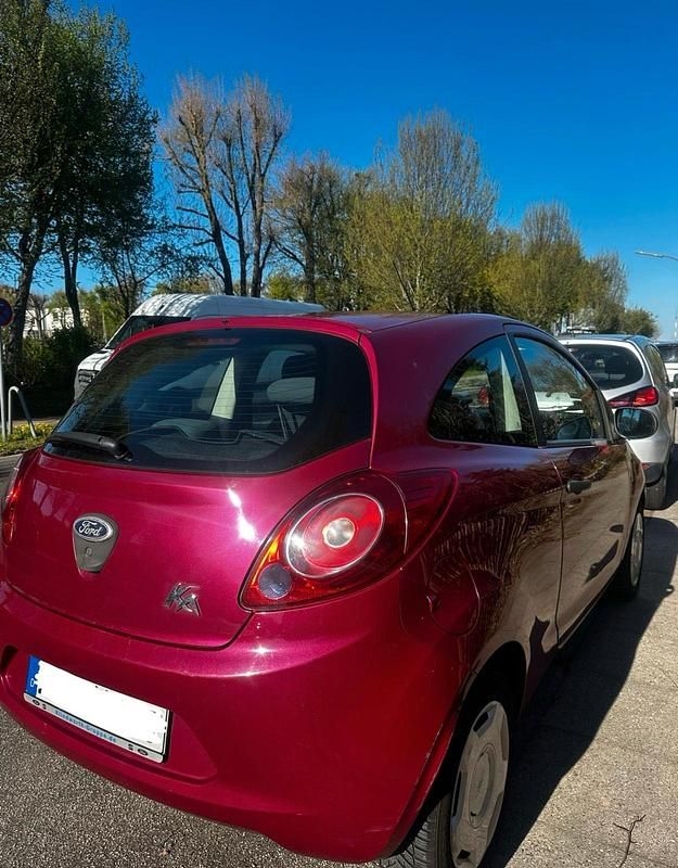 Second-hand Ford Ka 60 CP (44 kW) 2009 Roșu Hatchback