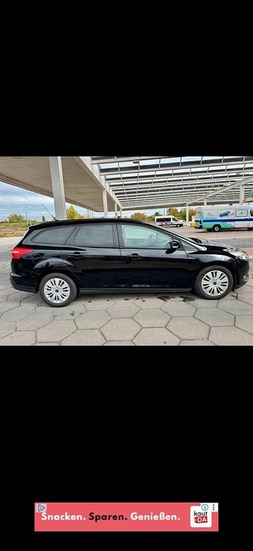 Gebraucht Ford Focus 120 PS (88 kW) 2016 Schwarz Kombi