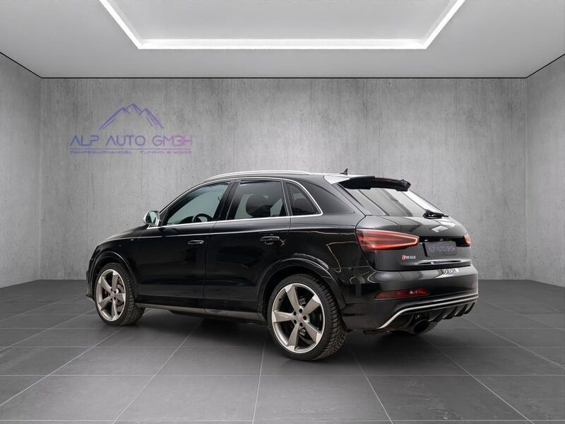 Gebraucht Audi RS Q3 Ambiente 310 PS (228 kW) 2014 Phantomschwarz perleffekt SUV