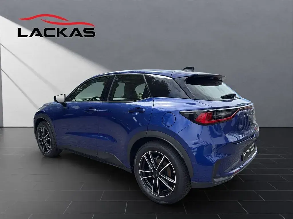 Gebraucht Lexus LBX 136 PS (100 kW) 2025 Blau SUV