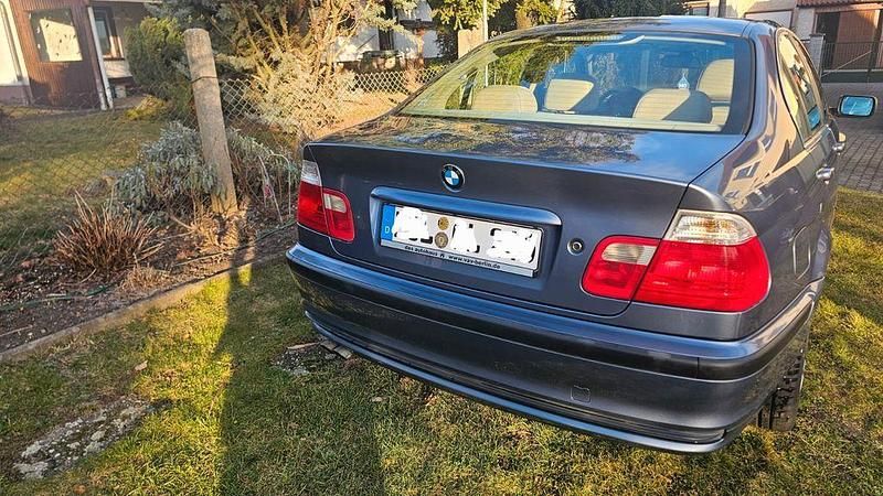 Gebraucht BMW 320 Performance 150 PS (110 kW) 2000 Blau Limousine