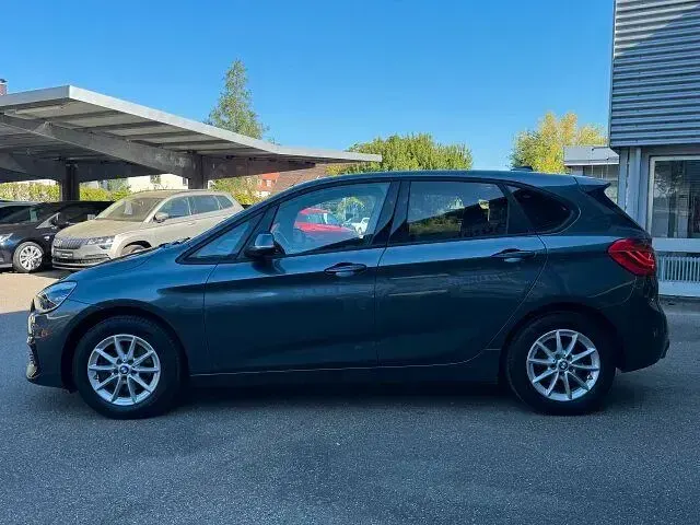 Brugt BMW 218 Advantage 140 HK (102 kW) 2019 Grå MPV