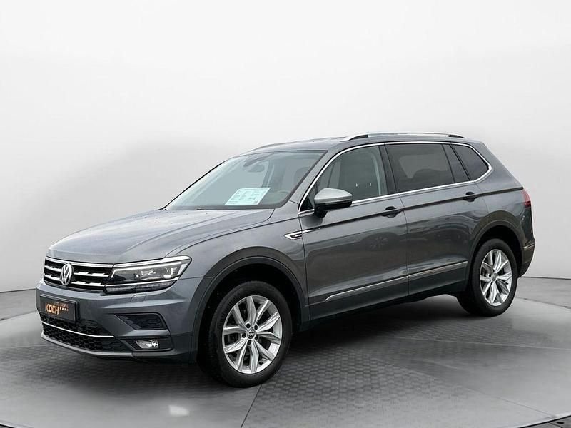 Gebraucht VW Tiguan Allspace Highline 150 PS (110 kW) 2020 Grau SUV