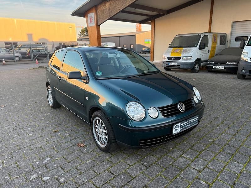 Grün Gebraucht 2003 VW Polo Kleinwagen | 1.249 € (Fairer Preis) - Bild 1/4