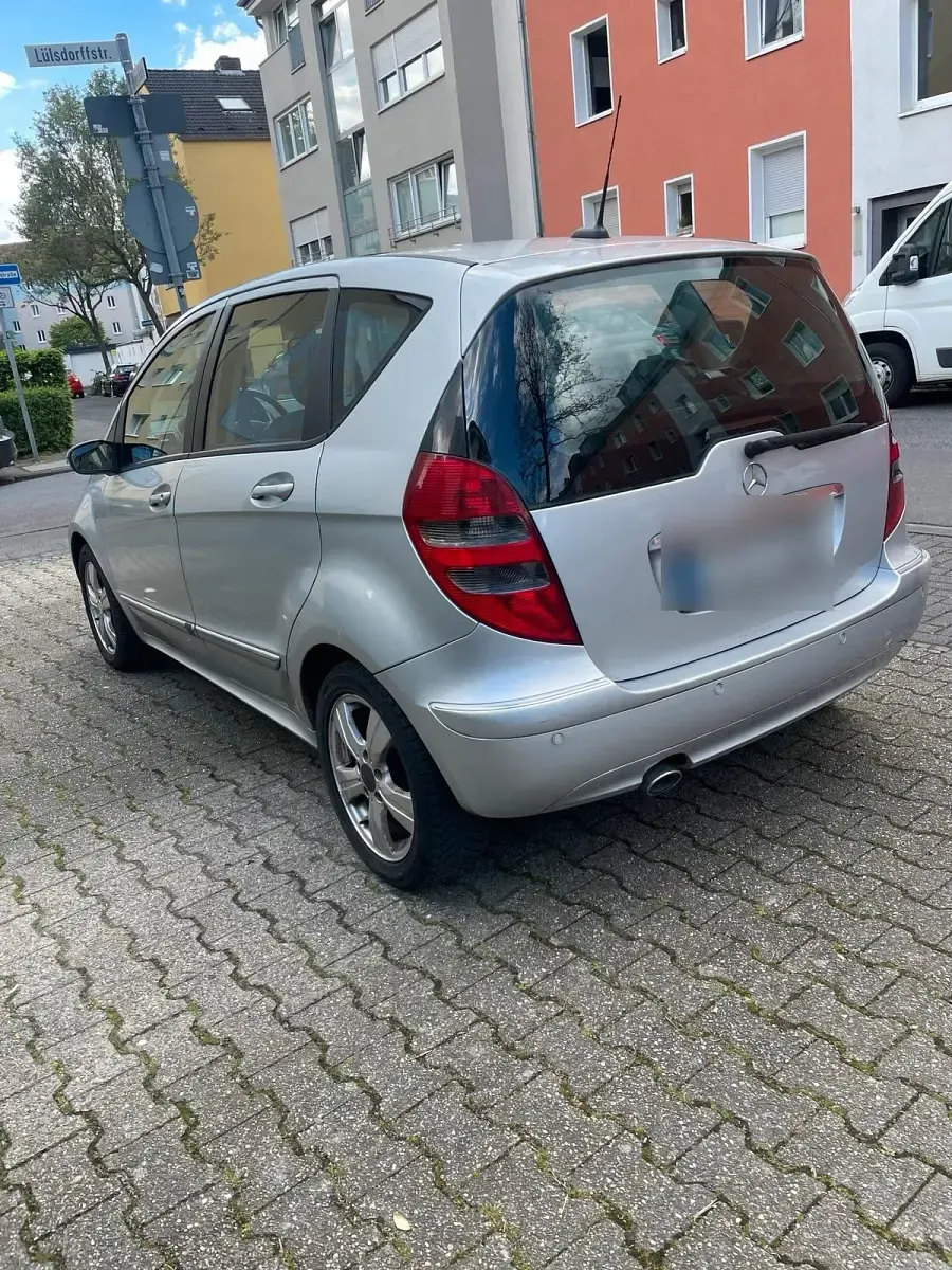 Usata Mercedes A180 109 CV (80 kW) 2006 Monovolume
