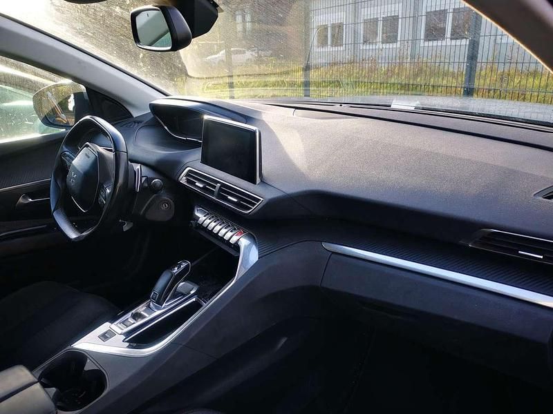 Gebraucht Peugeot 3008 177 PS (130 kW) 2018 Grau SUV