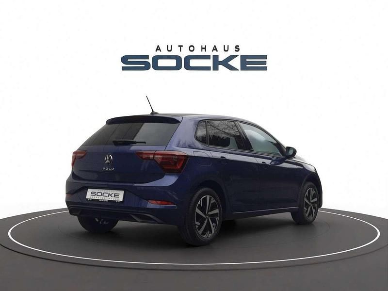 Gebraucht VW Polo Move 95 PS (69 kW) 2024 Vibrant violet metallic Kleinwagen