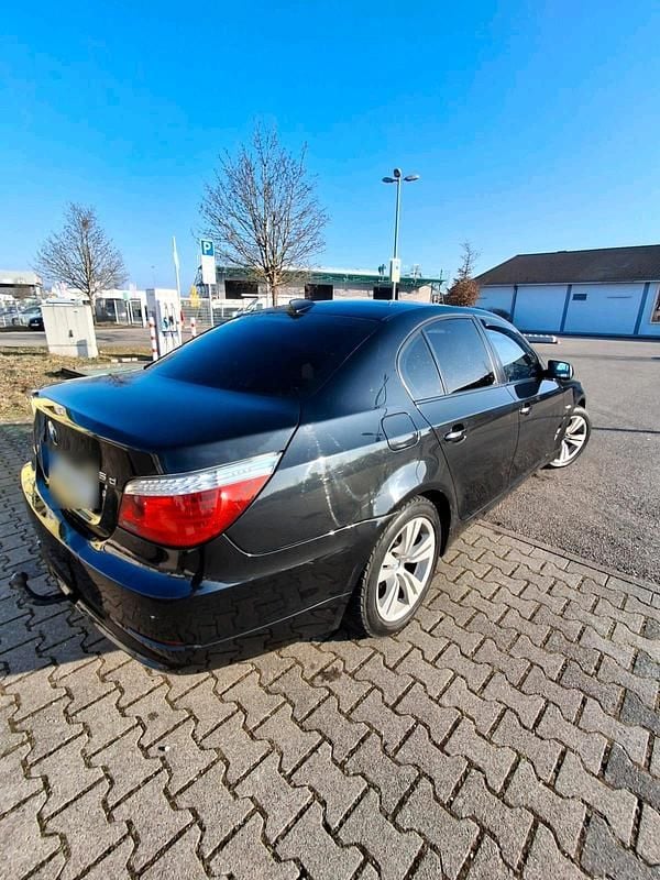 Second-hand BMW 525 196 CP (144 kW) 2009 Negru Berlinǎ