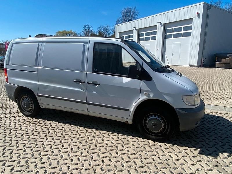 Gebraucht Mercedes Vito 82 PS (60 kW) 2002 Weiß Van