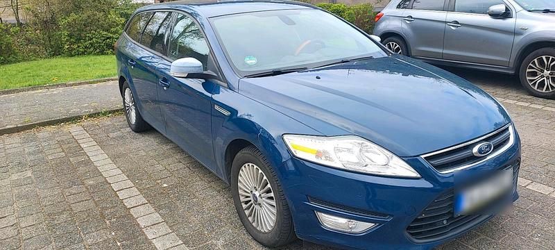 Gebraucht Ford Mondeo 140 PS (102 kW) 2011 Kombi