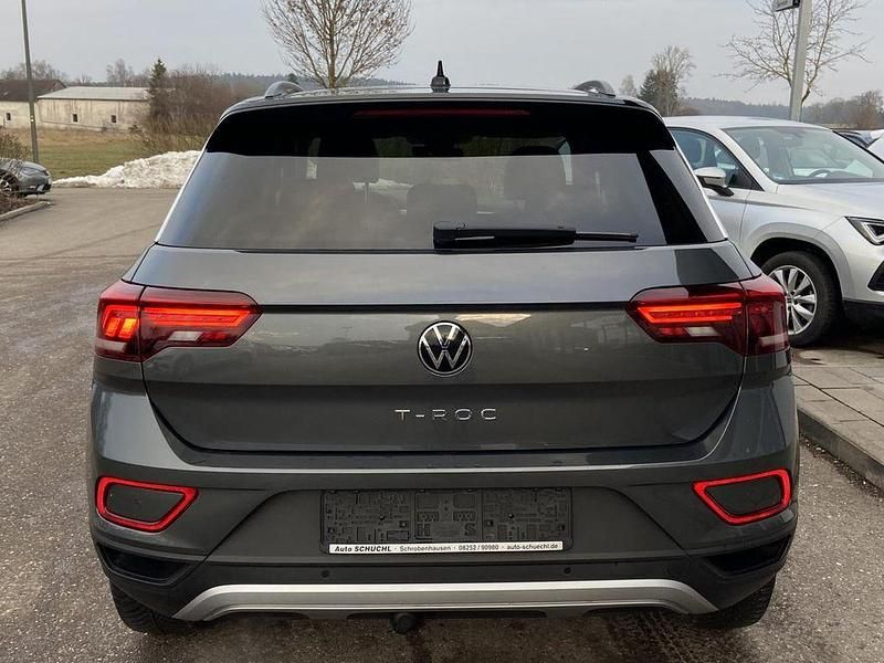 Gebraucht VW T-Roc Goal 150 PS (110 kW) 2025 Grau SUV