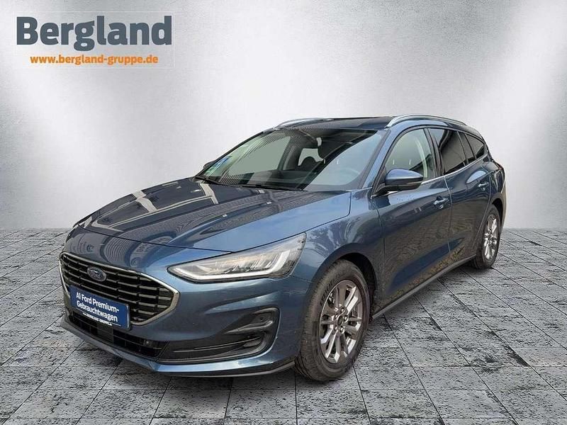 Lackierung chormablau metalli Gebraucht 2023 Ford Focus Titanium Kombi | 21.990 € (Etwas zu teuer) - Bild 1/4