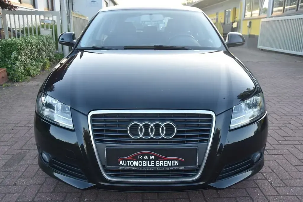 Gebraucht Audi A3 Attraction 90 PS (66 kW) 2009 Schwarz Kleinwagen