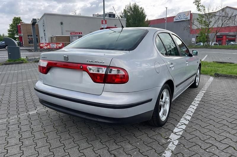 Usata Seat Toledo 150 CV (110 kW) 2000 Argento Berlina